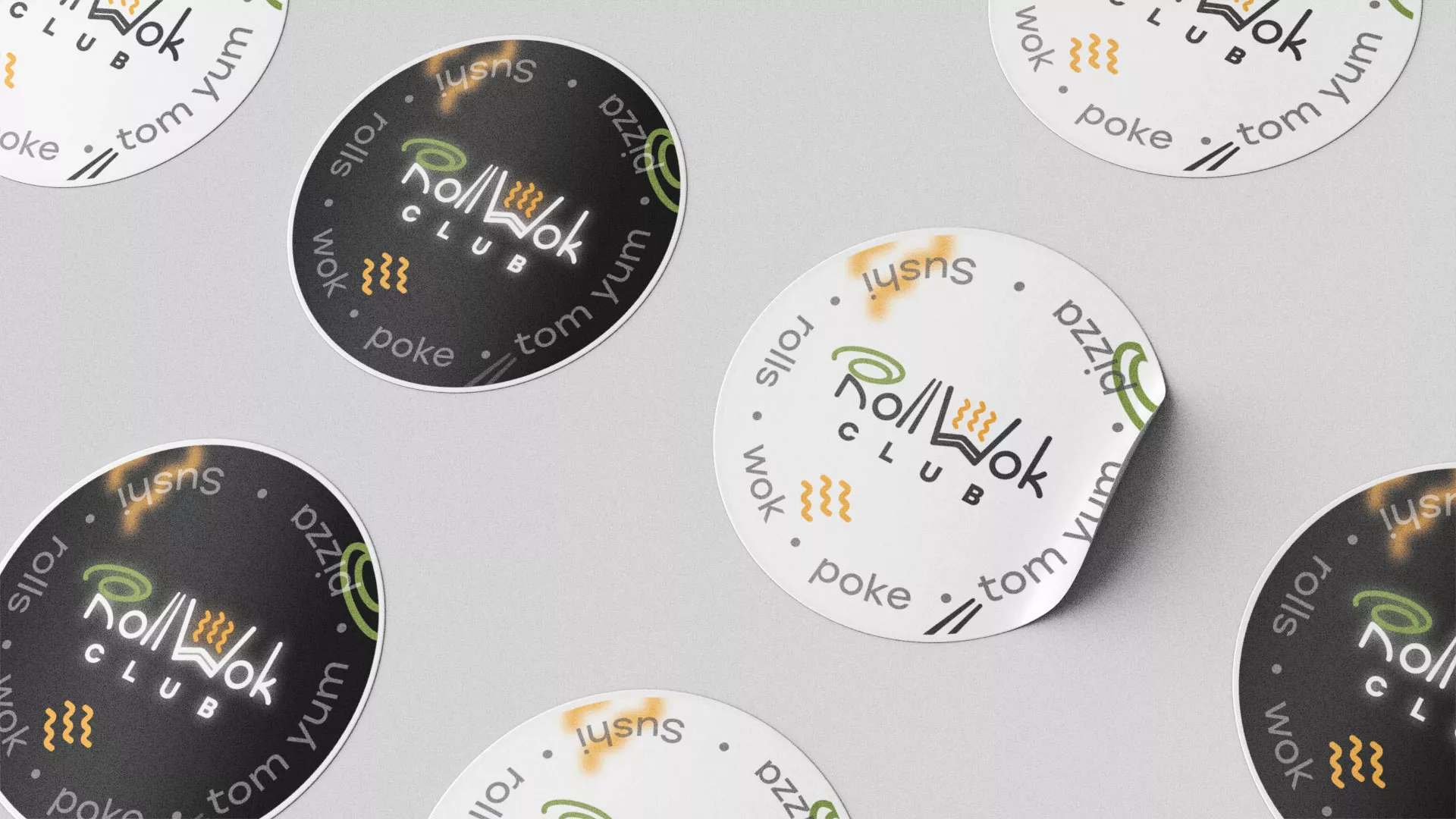 Разработка наклеек для суши-бара «Roll Wok Club» в Завитинске